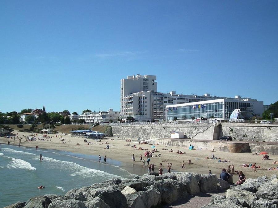 Royan - APPARTEMENT VUE MER - proximité plage et parking privatif Exterior foto